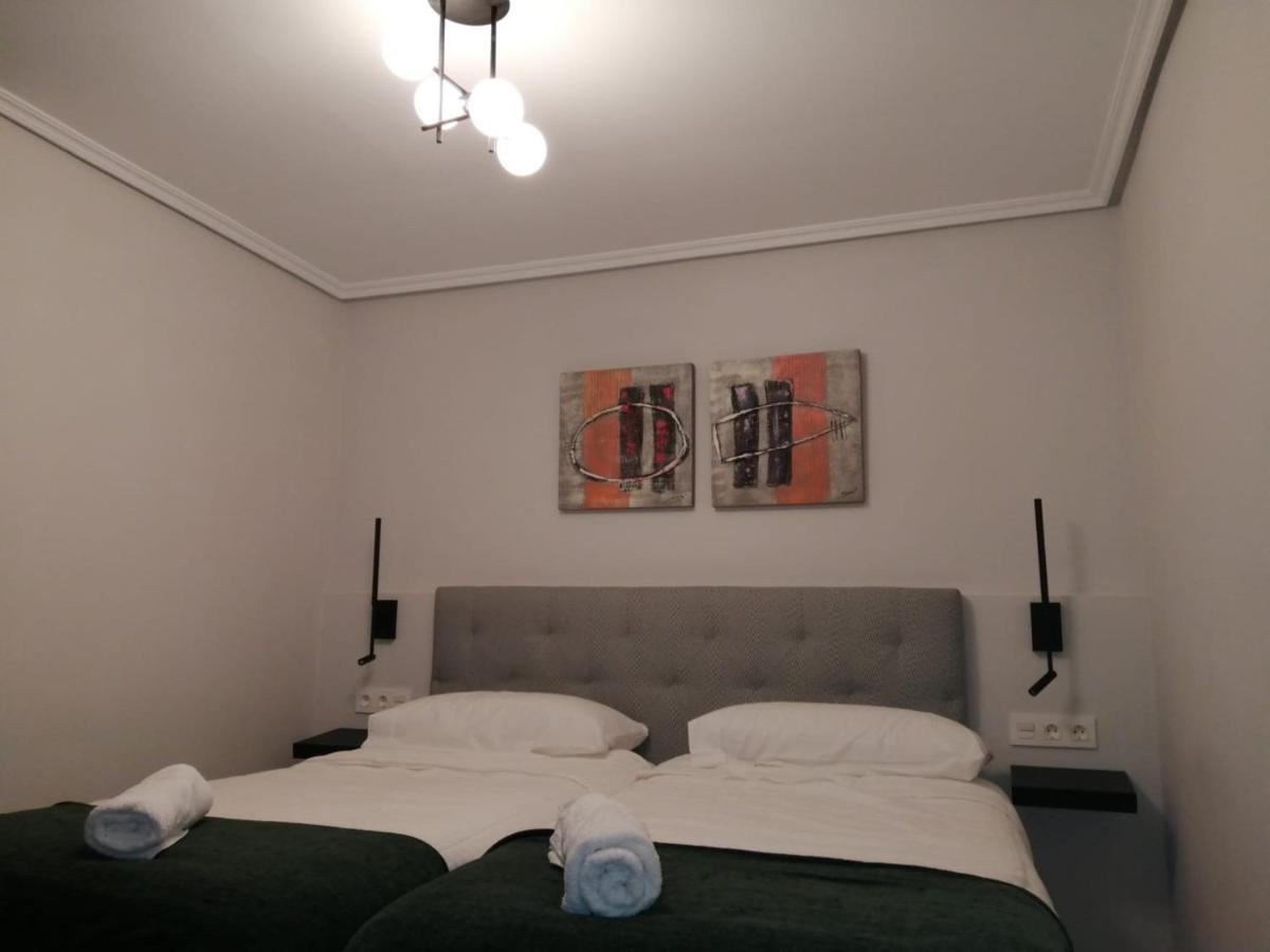 Lugar Especial, Gran Patio, Junto Al Ayuntamiento Apartment Bilbao Exterior photo